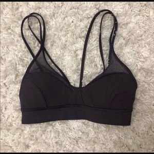 Lululemon Sports abra size 4